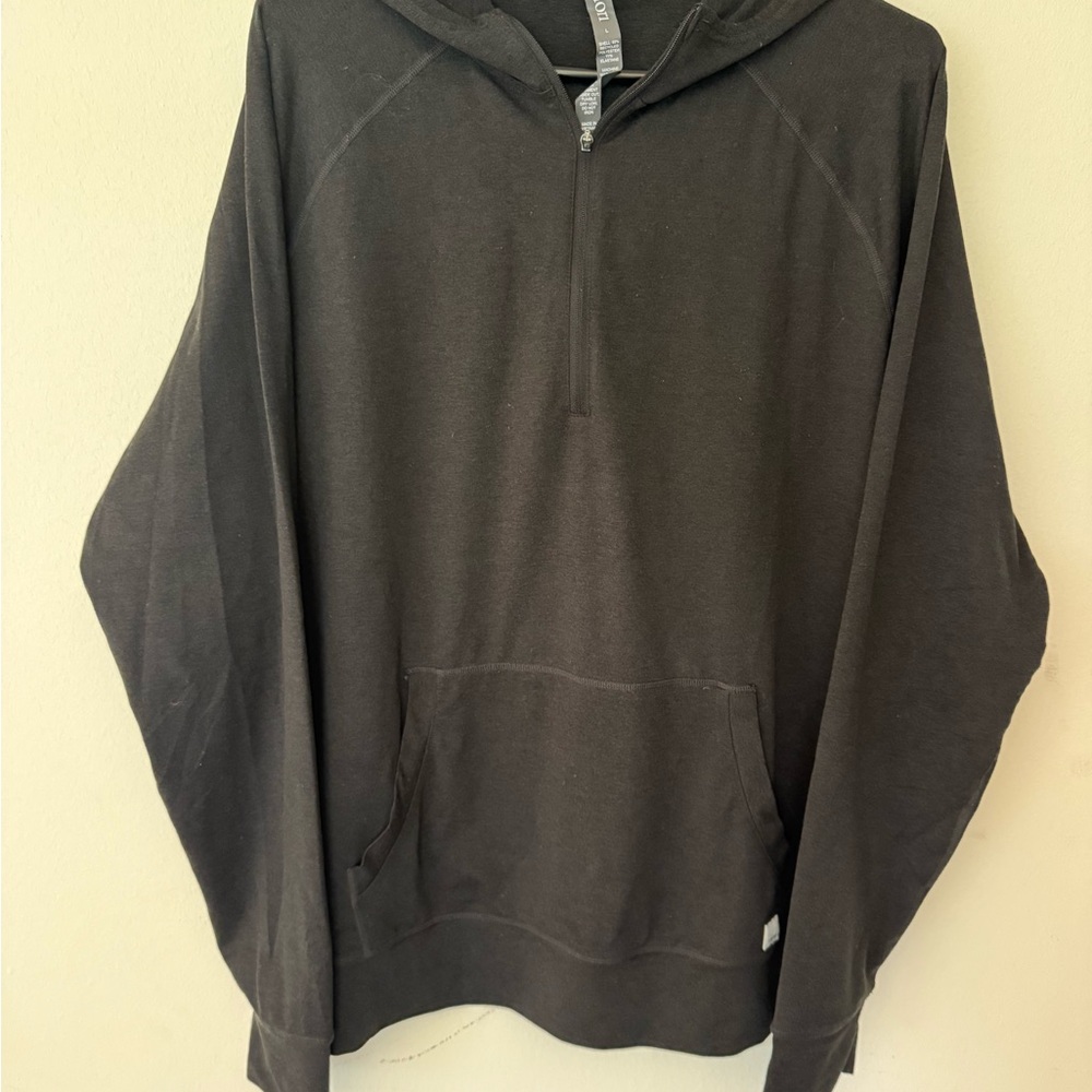 Vuori Ponto Men’s Black lightweight Zip-Up hoodie